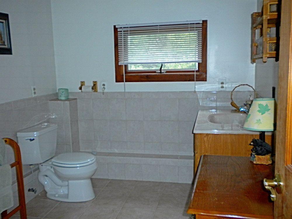 Bears Lair Inn Stowe Extérieur photo